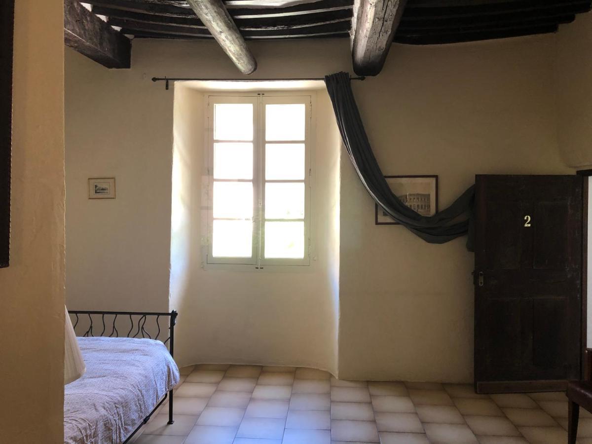 Belle De Nuit Bed & Breakfast Oppede Bagian luar foto